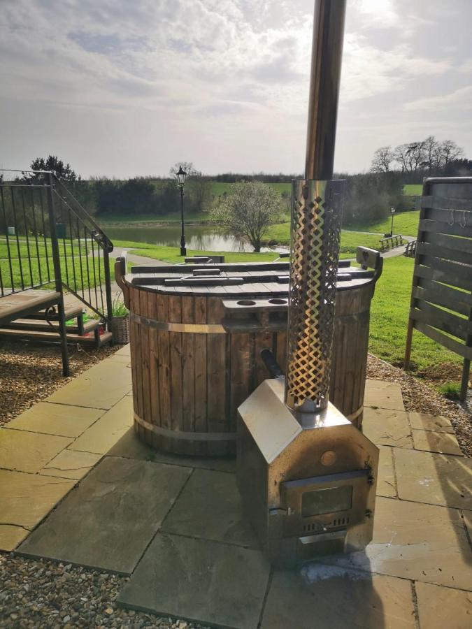 Villa Fair Farm Hideaway Waltham on the Wolds Esterno foto